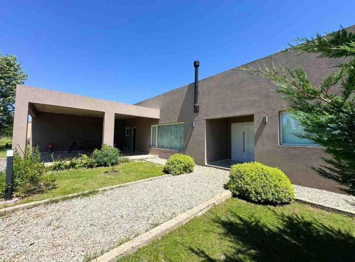 Casa · 157m² · 4 Ambientes