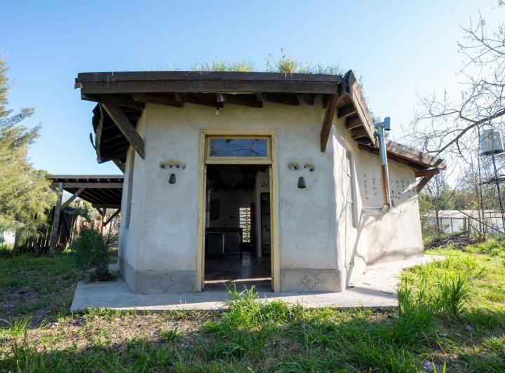 Casa · 45m² · 2 Ambientes · 1 Cochera