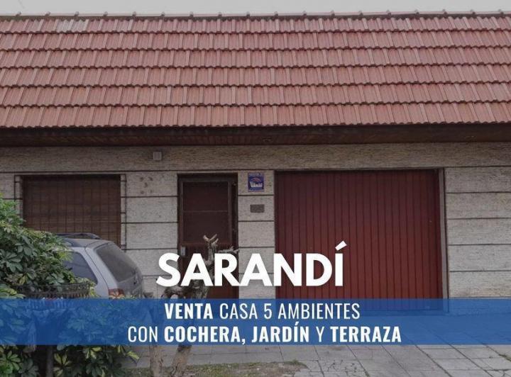 Casa · 222m² · 5 Ambientes · 1 Cochera