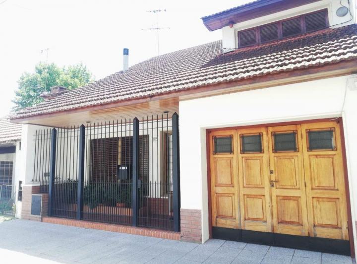Casa · 167m² · 5 Ambientes · 1 Cochera