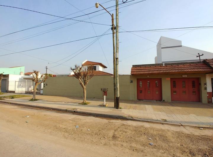 Casa · 180m² · 5 Ambientes