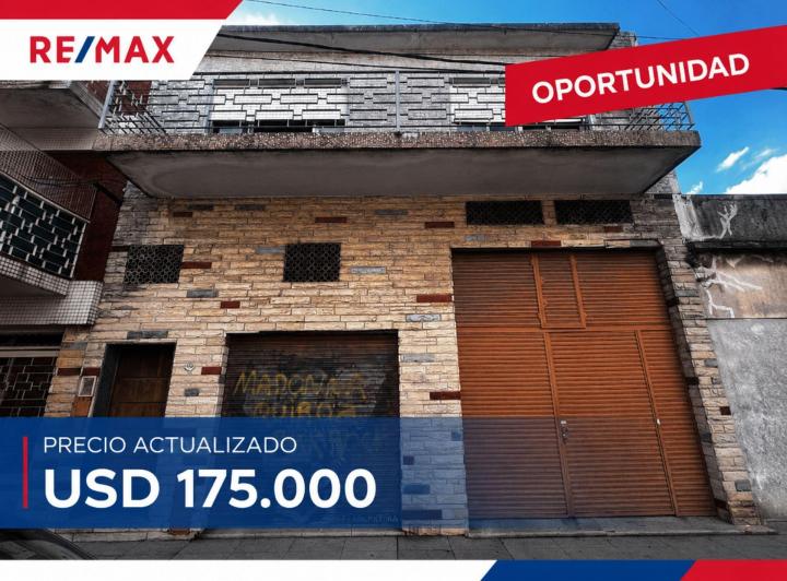 Casa · 445m² · 5 Ambientes · 2 Cocheras