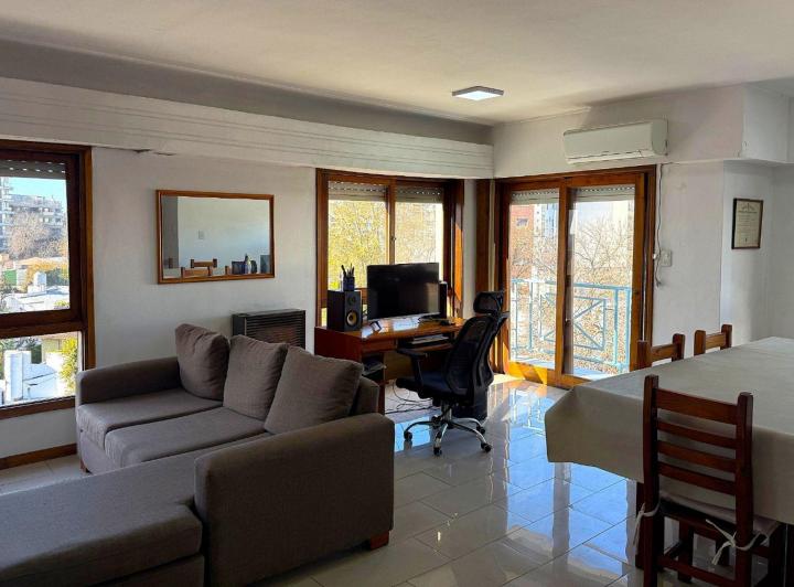 Departamento · 57m² · 2 Ambientes · 1 Cochera