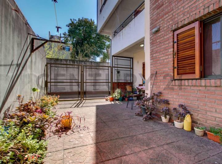 Departamento · 45m² · 2 Ambientes · 1 Cochera