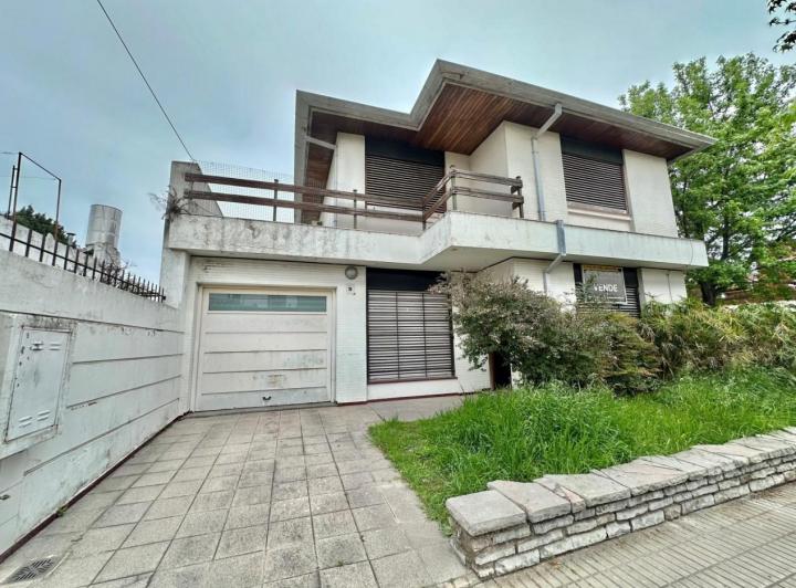 Departamento · 80m² · 3 Ambientes · 1 Cochera