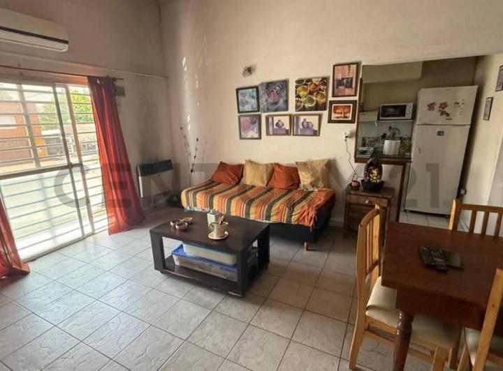 Departamento · 50m² · 2 Ambientes · 1 Cochera