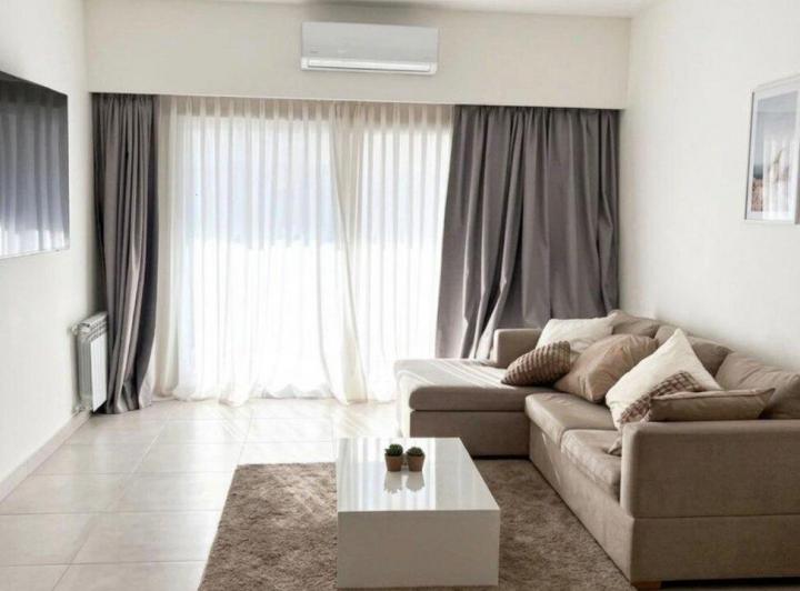 Departamento · 60m² · 2 Ambientes · 1 Cochera