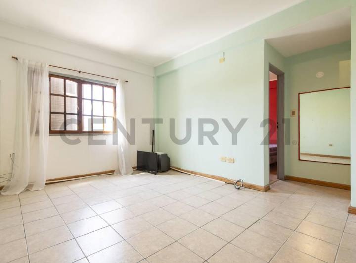 Departamento · 40m² · 2 Ambientes · 1 Cochera