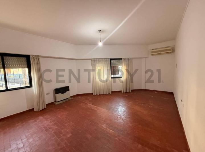 Departamento · 72m² · 5 Ambientes