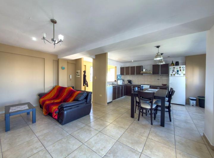 Departamento · 80m² · 3 Ambientes · 1 Cochera