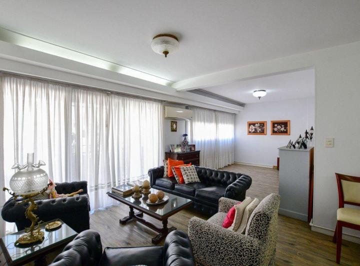 Departamento · 124m² · 5 Ambientes · 1 Cochera