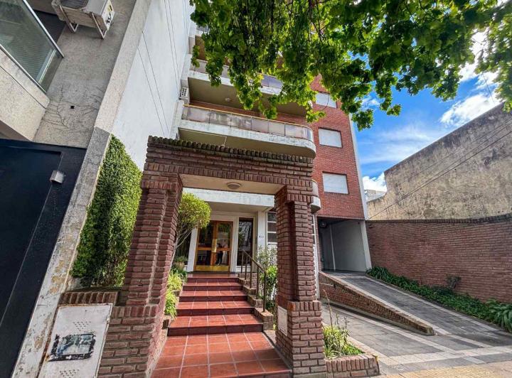 Departamento · 65m² · 3 Ambientes · 1 Cochera