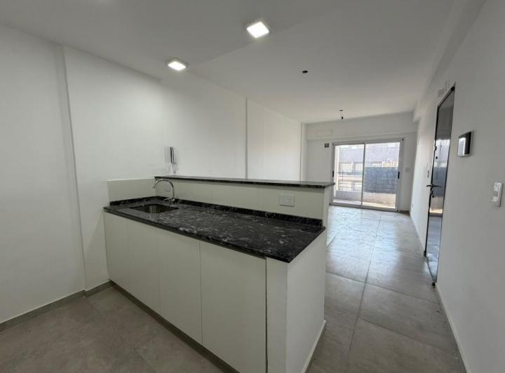 Departamento · 40m² · 2 Ambientes · 1 Cochera