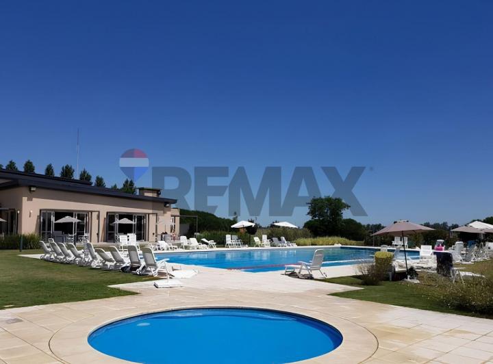 Terreno · 2304m²