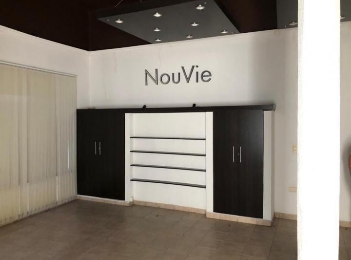Local comercial · 203m²
