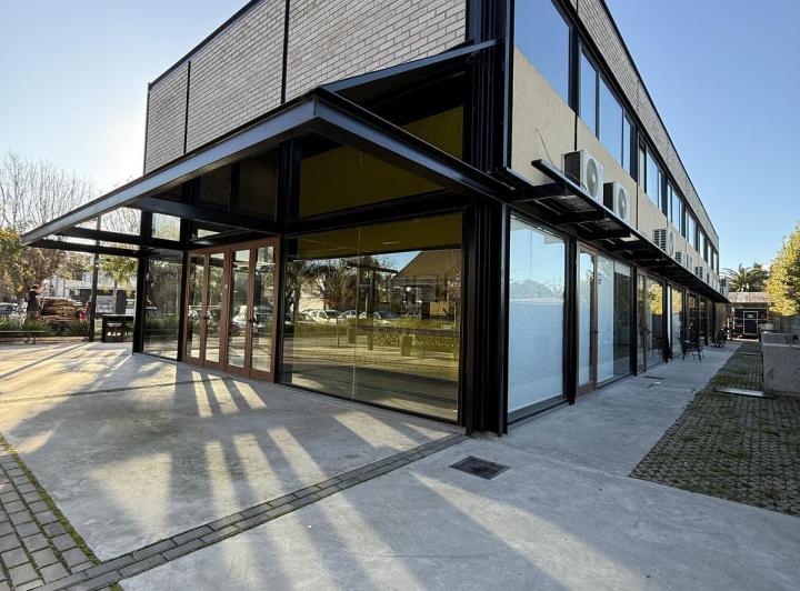 Local comercial · 80m² · 2 Ambientes