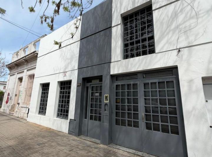 Consultorio · 119m² · 9 Ambientes