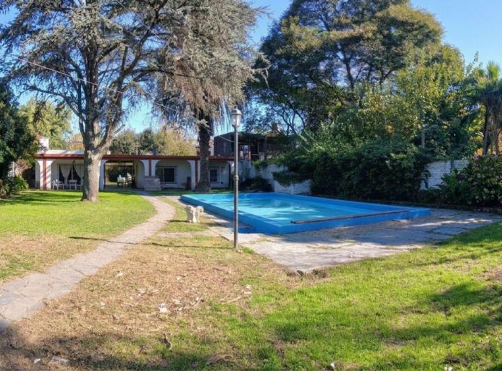 Quinta vacacional · 72m² · 2 Dormitorios · 2 Cocheras
