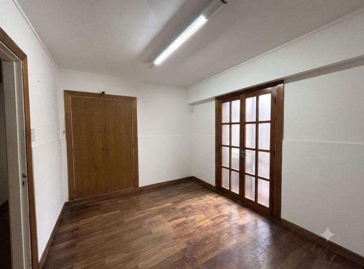 Local comercial · 82m²