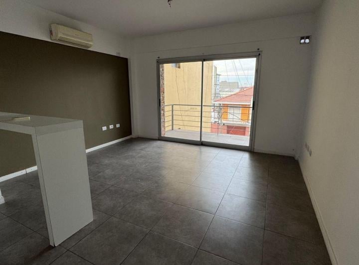 Departamento · 35m² · 2 Ambientes · 2 Cocheras