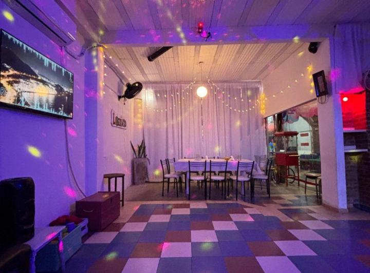 Local comercial · 195m² · 5 Ambientes