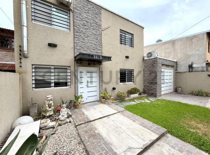 Casa · 168m² · 5 Ambientes · 4 Cocheras