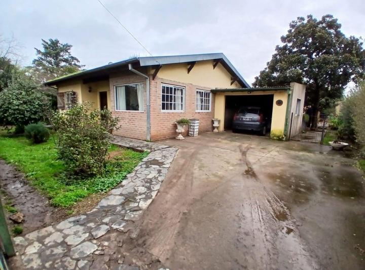 Casa · 110m² · 4 Ambientes · 1 Cochera