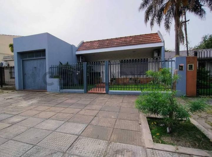 Casa · 134m² · 3 Ambientes · 1 Cochera