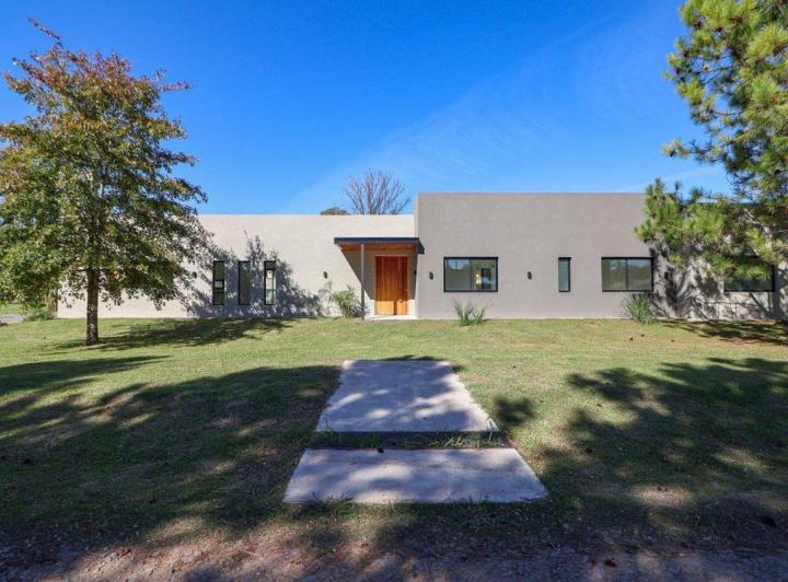 Casa · 165m² · 4 Ambientes