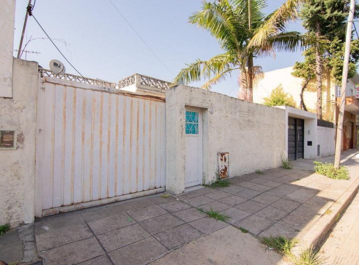 Casa · 90m² · 3 Ambientes · 1 Cochera