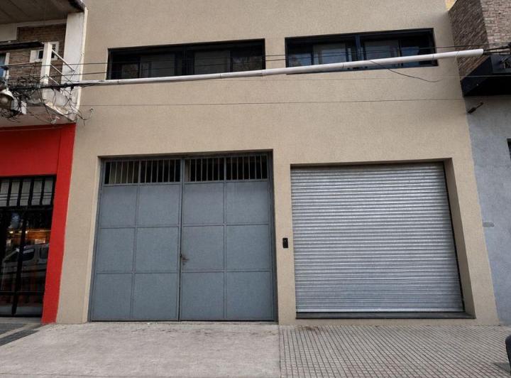 Local comercial · 384m²