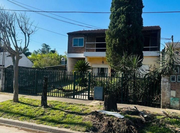 Casa · 76m² · 3 Ambientes · 2 Cocheras
