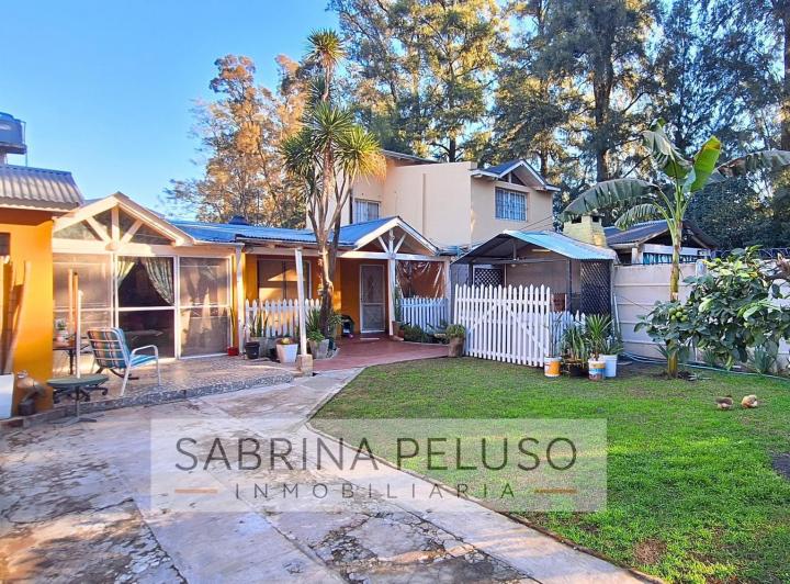 Casa · 82m² · 3 Ambientes · 1 Cochera
