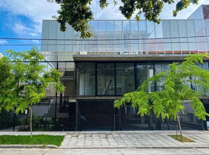 Casa · 84m² · 4 Ambientes · 1 Cochera