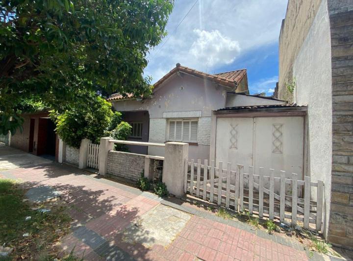 Casa · 51m² · 3 Ambientes · 1 Cochera