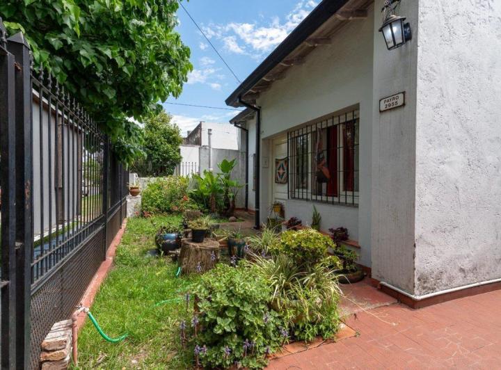 Casa · 193m² · 6 Ambientes · 1 Cochera