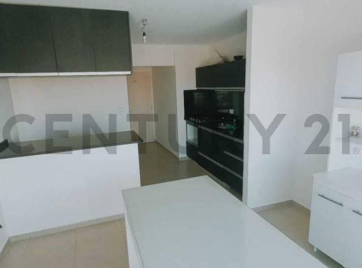 Departamento · 40m² · 2 Ambientes · 1 Cochera