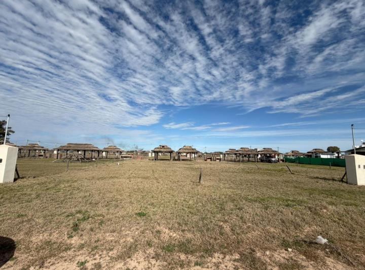 Terreno · 300m²