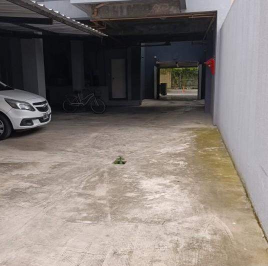 Garage · 18m²