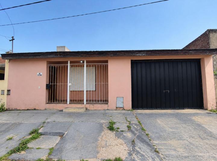 Casa · 135m² · 3 Ambientes · 2 Cocheras