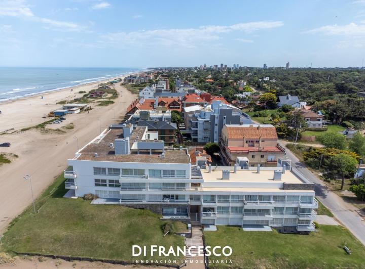 Departamento · 82m² · 3 Ambientes · 1 Cochera