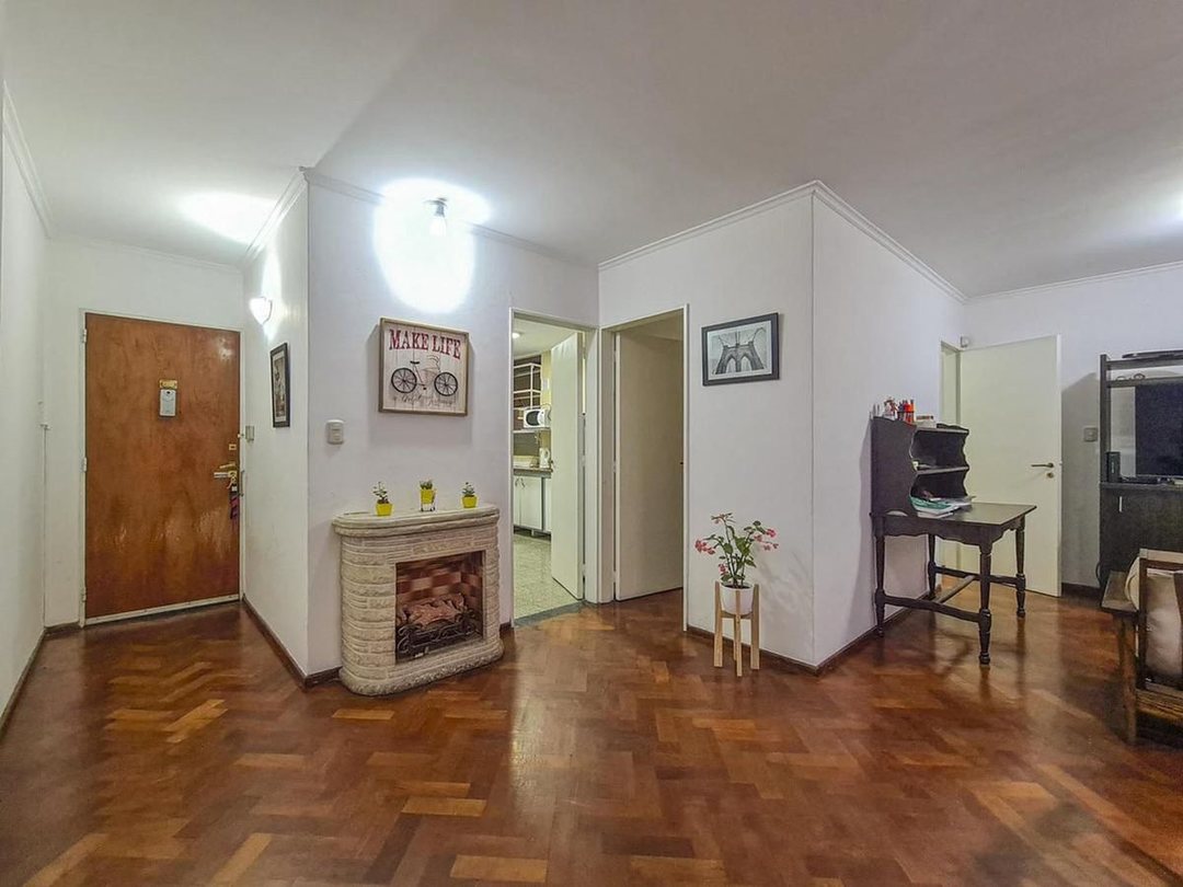 VENTA/PERMUTA DPTO 2 DORMIS C/PATIO Y  COCHERA