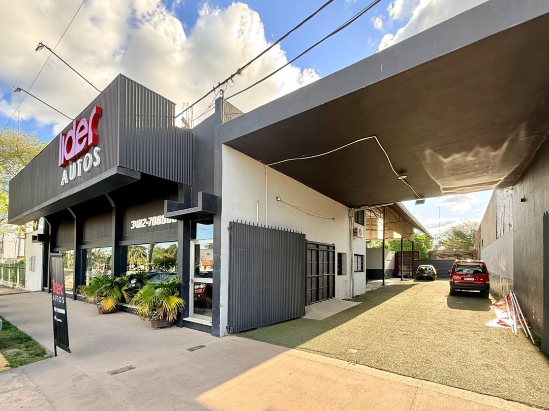 Local comercial sobre Ruta con salida a calle 17.