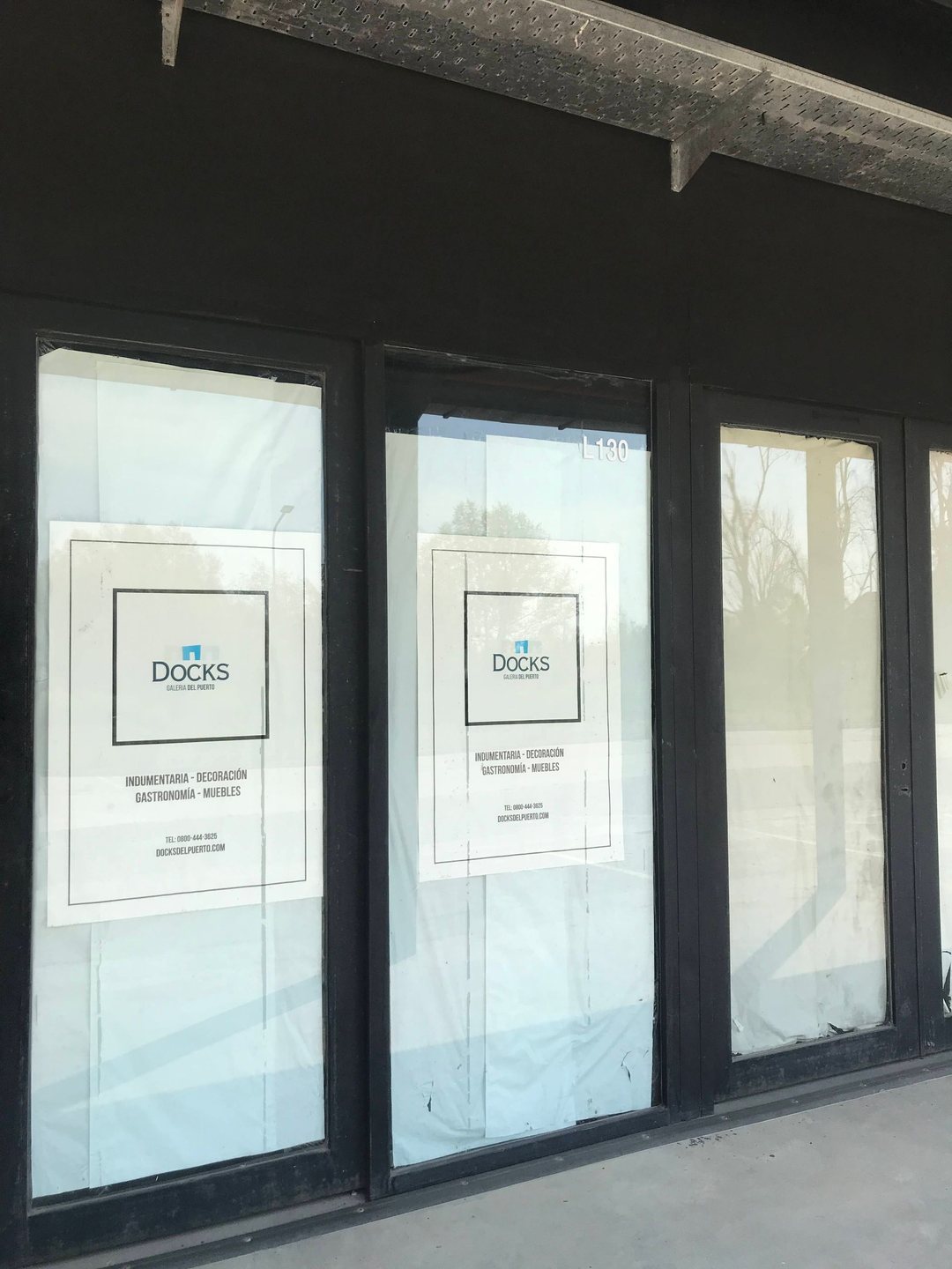 LOCAL EN VENTA EN SHOPPING DOCKS DEL PUERTO TIGRE