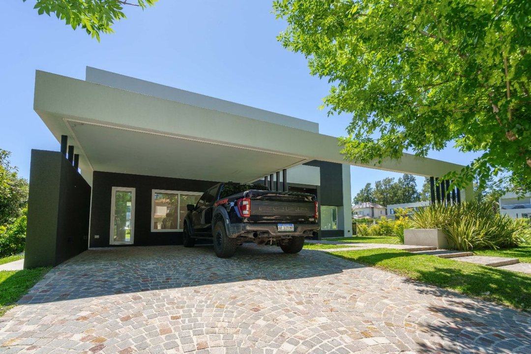 VENTA CASA 5 AMB EN SOFITEL CARDALES COUNTRY CLUB