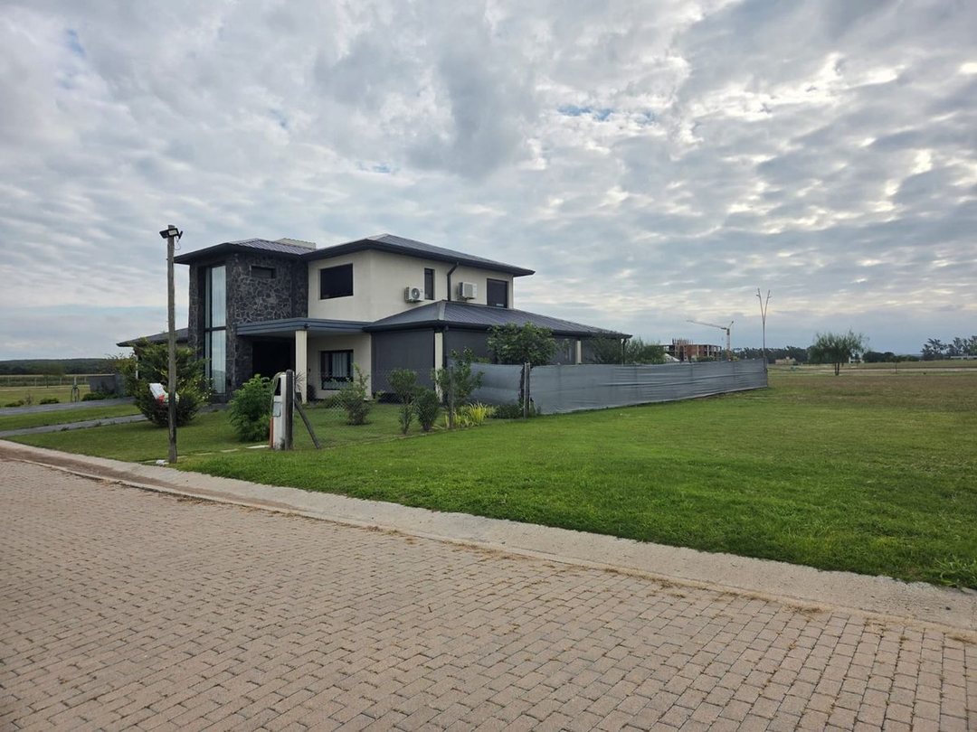 LOTE ACQUAVISTA APTO RESIDENCIAL CON FINANCIACION