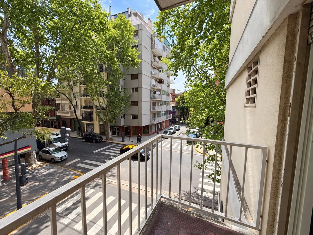 ALQUILER  DPTO. MONOAMBIENTE CON BALCÓN ALMAGRO