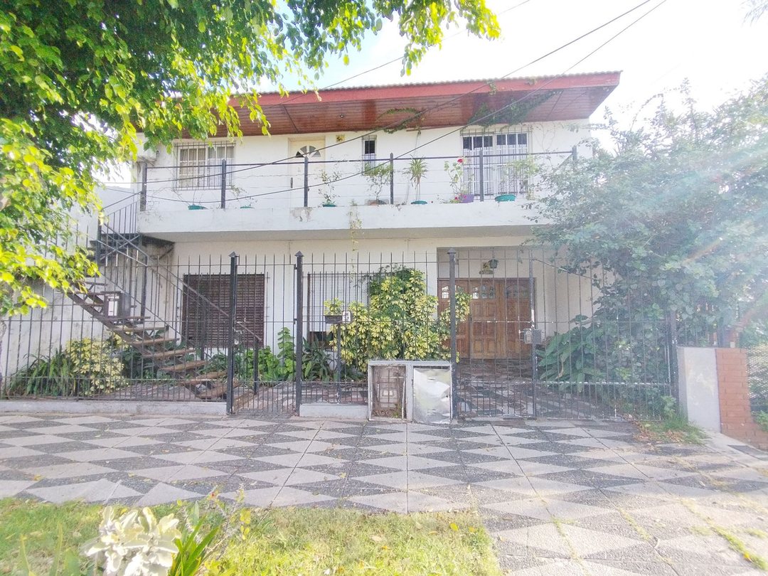 Venta PH 2 Ambientes PB  Lomas de Zamora