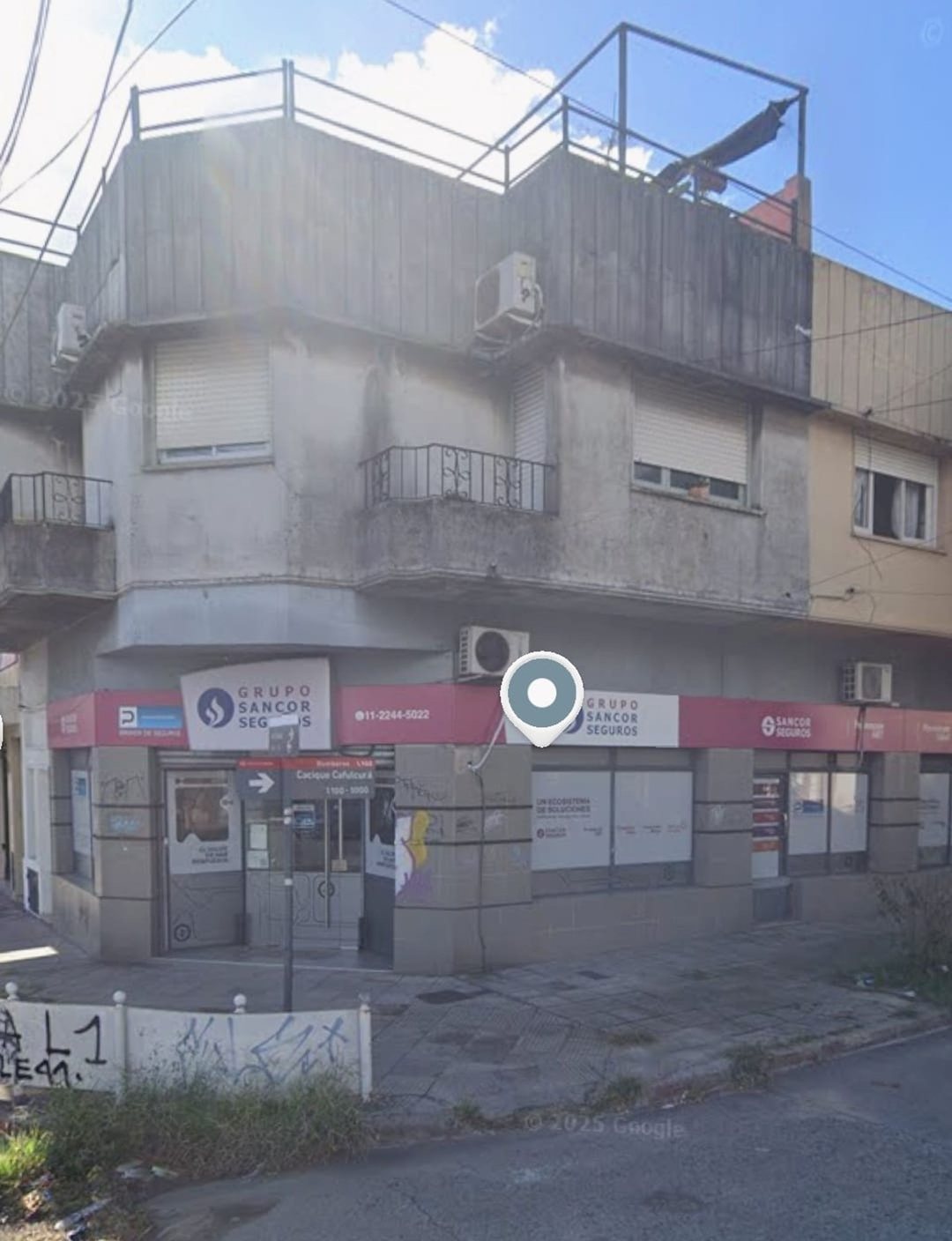 VENTA LOCAL EN ESQUINA - MORON