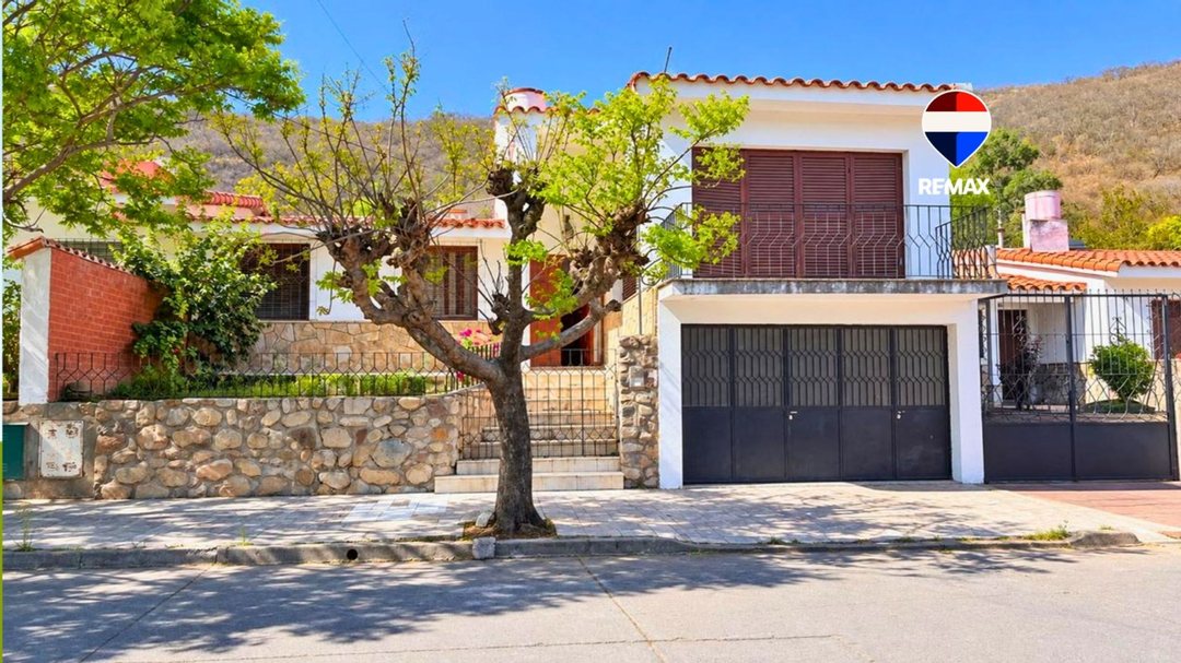 CASA VENTA PORTEZUELO 3 DORMITORIOS C/ COCHERA